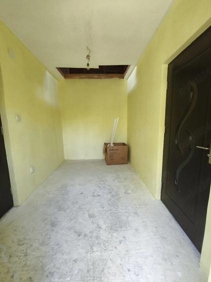 Casă cu 3 camere cu Teren 2645 Mp în Dragalina (Hlipiceni)