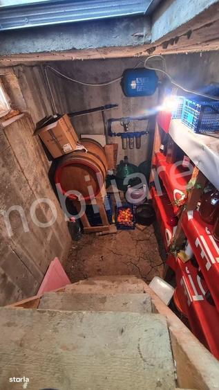 Casă cu 2 camere în Crețu