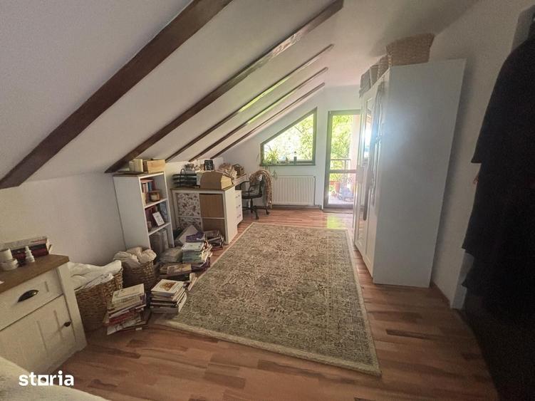 Casă cu 4 camere cu Teren 560 Mp în Bârnova