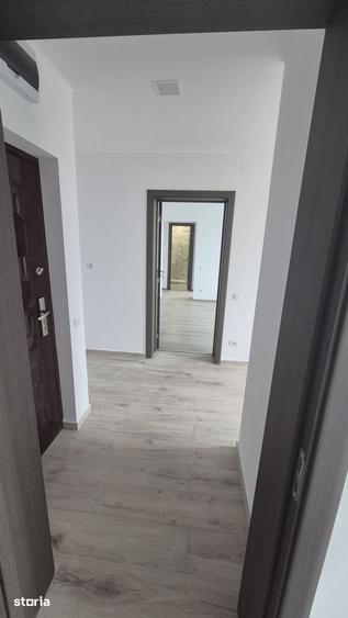 Apartament cu 3 camere în Micro 1