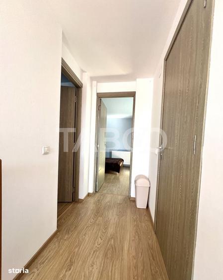 Apartament cu 3 camere semidecomandat în Central