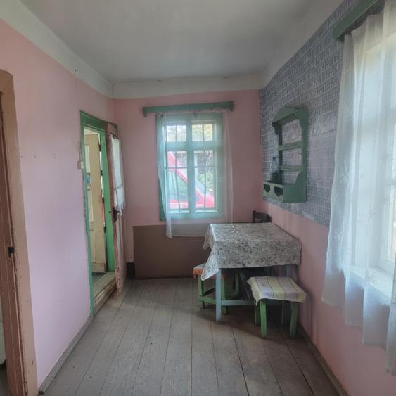 Casă individuală cu 3 camere cu Teren 1048 Mp în Valea Seacă
