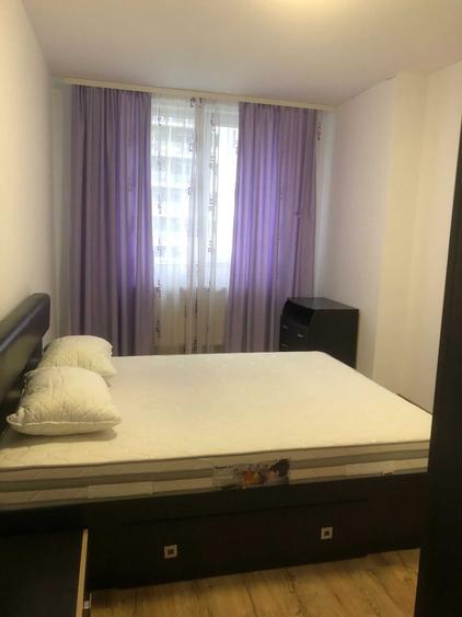 Apartament cu 3 camere decomandat în Iris