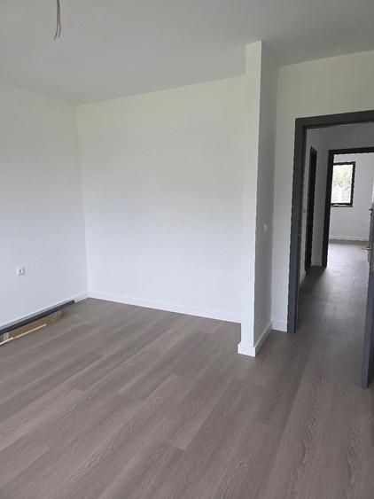 Casă cu 4 camere cu Teren 1200 Mp în Tăuții-Măgherăuș