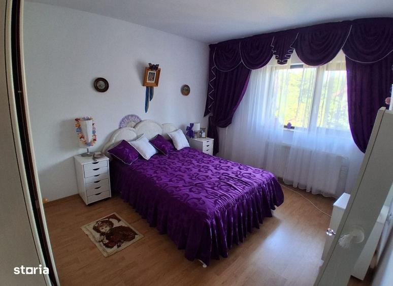 Casă cu 4 camere în Popas Păcurari