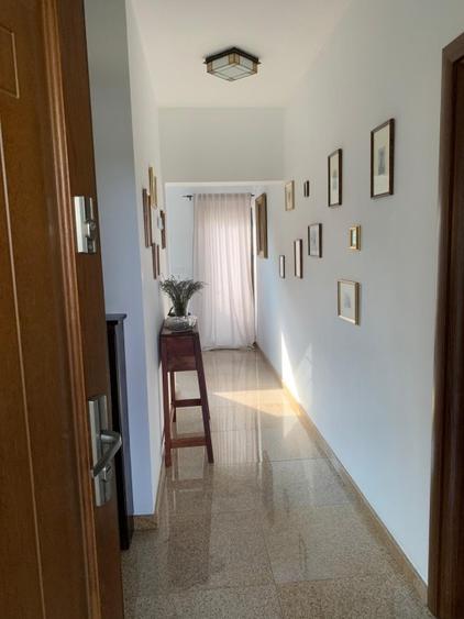 Casă individuală cu 6 camere cu Teren 1282 Mp în Brănești