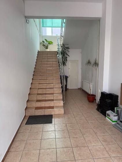 Spațiu comercial, de 722 mp, în Băile Miercurea