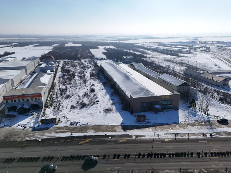 Spațiu industrial, de 4,600 mp, în Afumați