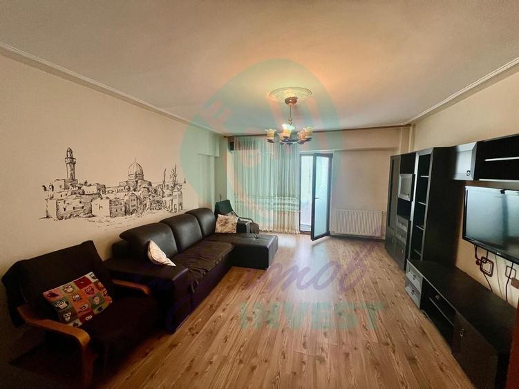 Apartament cu 3 camere decomandat, mobilat în Unirii