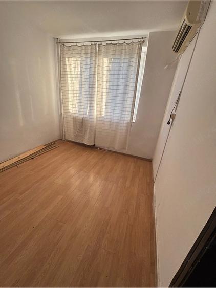 **Inchiriez apartament 3 camere Sector 4, Aparatorii Patriei - 5