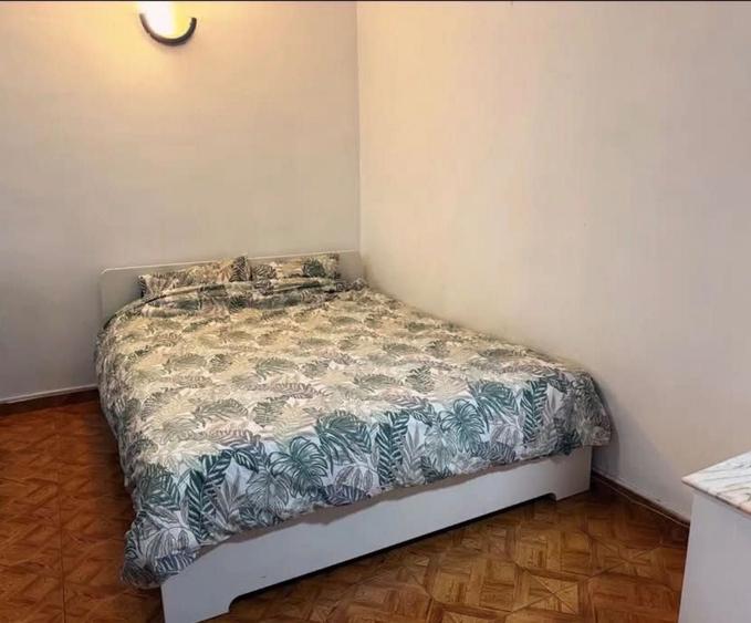 Garsonieră decomandată în Nerva Traian