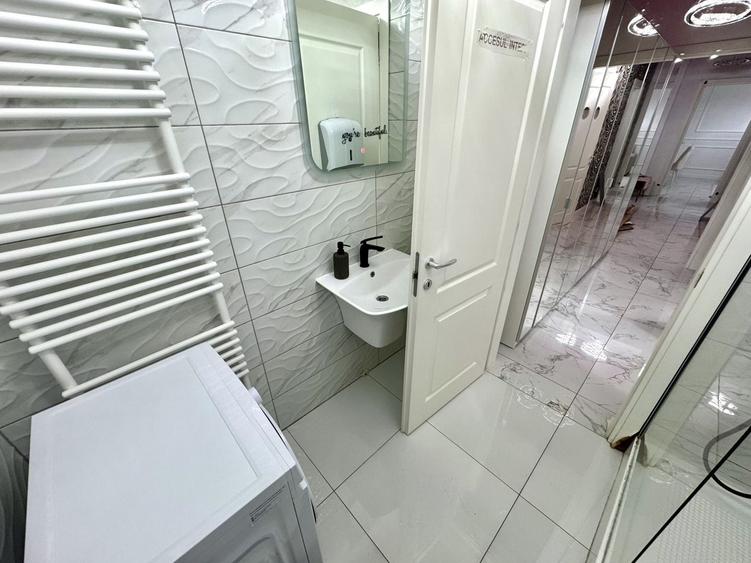 Apartament cu 3 camere decomandat în Lujerului