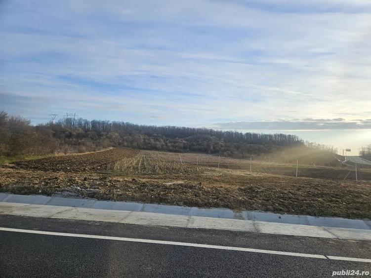 Teren de 8443 mp, în Podu Broșteni