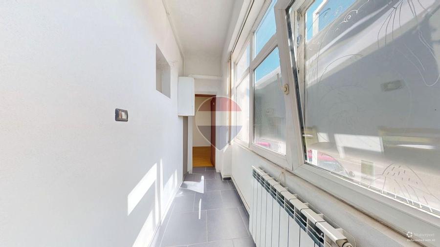 Apartament cu 2 camere decomandat în 13 Decembrie