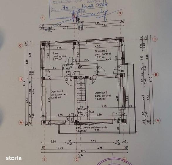Casă cu 4 camere în Valea Lupului