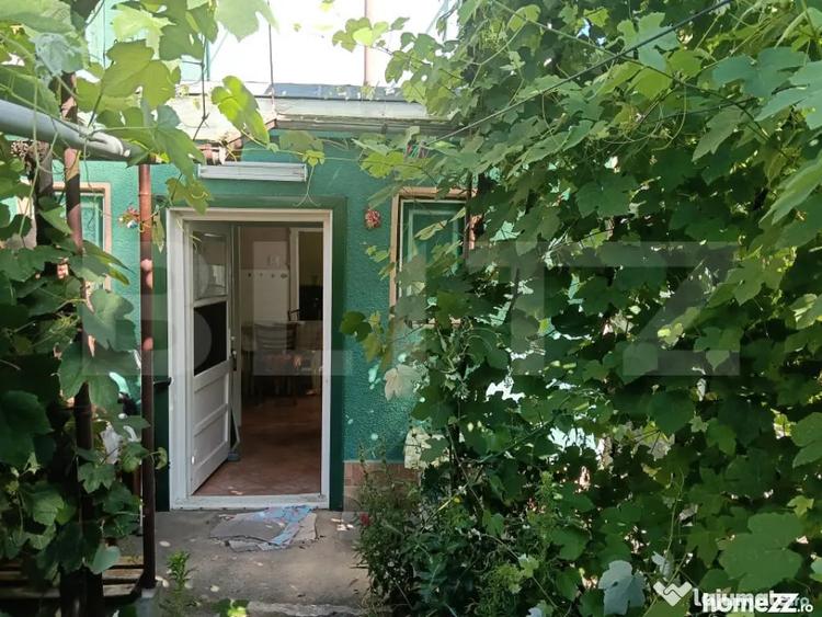 Casă cu 1 camere cu Teren 100 Mp în Central