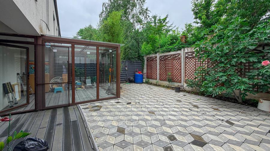 Duplex cu 5 camere cu Canalizare în Pipera