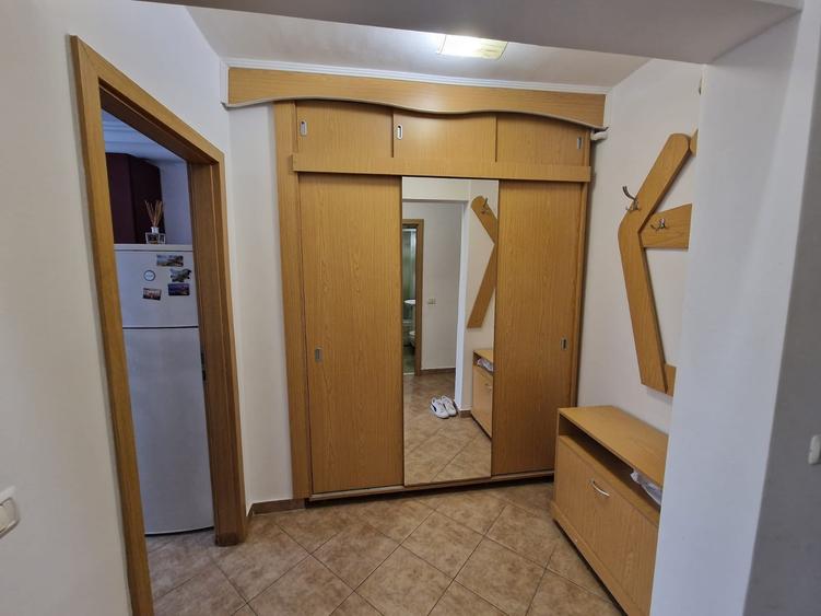 Apartament cu 2 camere decomandat în Astra