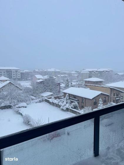 Apartament cu 2 camere decomandat în Drumul Taberei