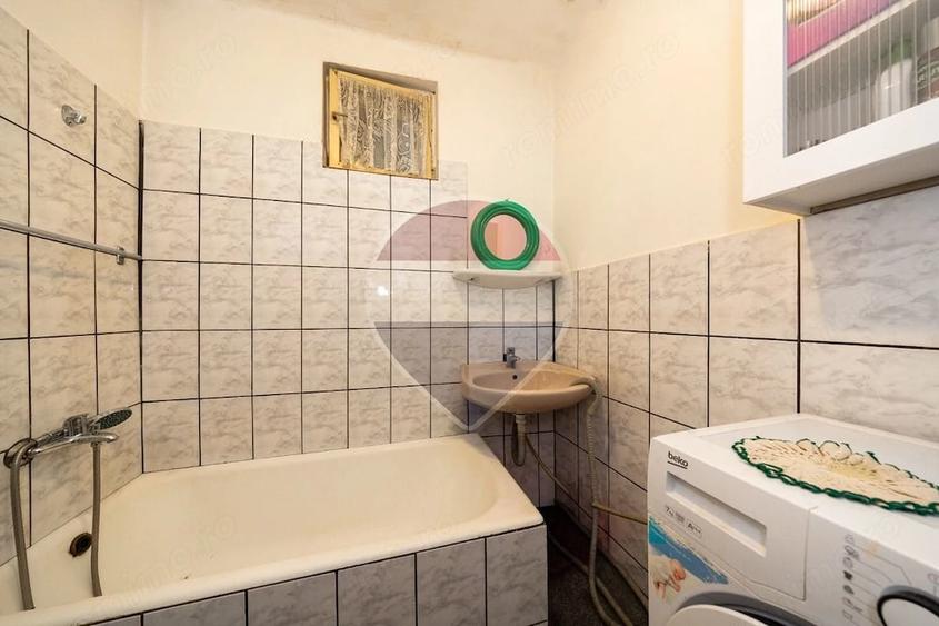 Casă cu 3 camere cu Teren 190 Mp în Cristian
