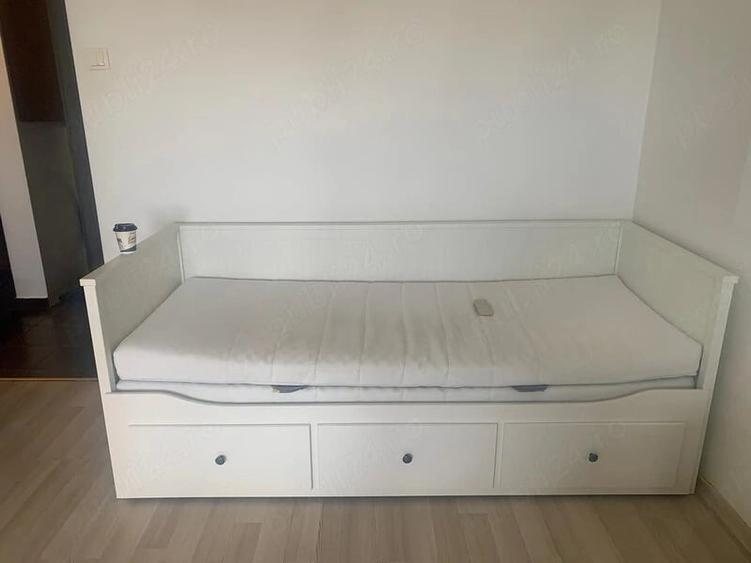 Garsonieră decomandată în Timpuri Noi