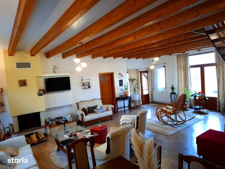 Casă cu 4 camere cu Teren 1009 Mp în Mărăcineni