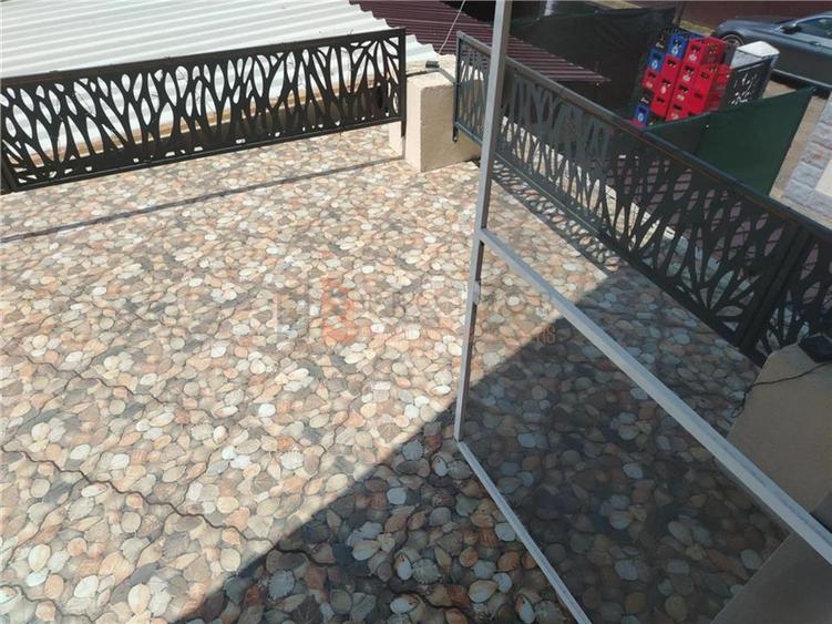 Casă individuală cu 3 camere cu Canalizare în Smeeni