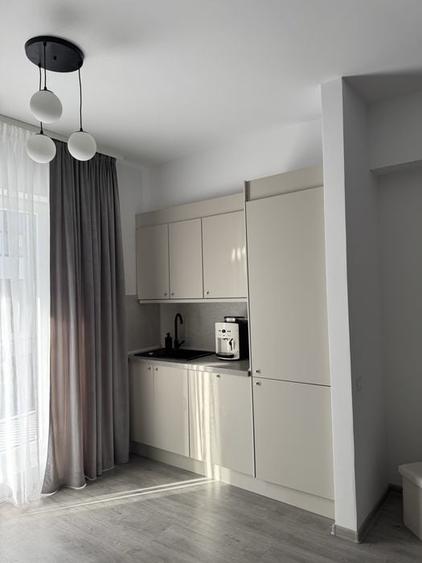 Apartament cu 2 camere semidecomandat, mobilat în Theodor Pallady