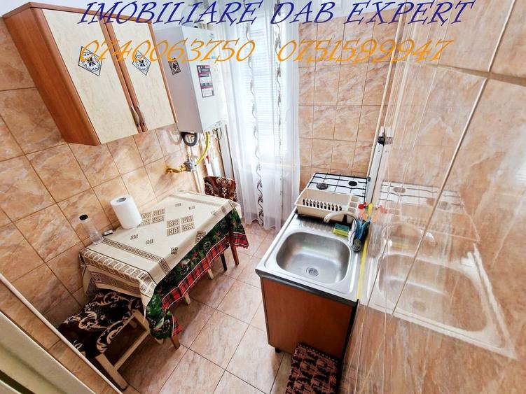 Apartament cu 2 camere semidecomandat în Micro 19
