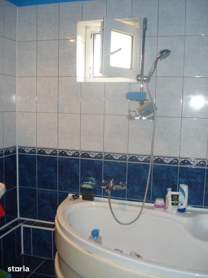 Direct proprietar inchiriez 2 cam Dristor Vitan loc parcare inclus - 1
