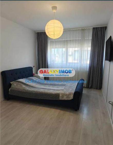Casă cu 4 camere cu Teren 187 Mp în 1 Decembrie