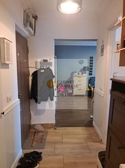 Apartament cu 3 camere decomandat în Politehnica