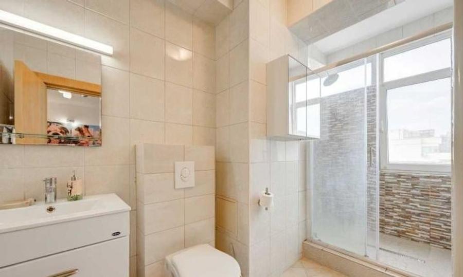 Apartament cu 4 camere decomandat, mobilat în Floreasca