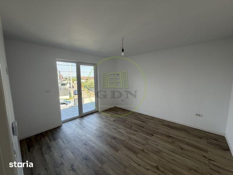 Casă cu 5 camere cu Teren 500 Mp în Ișalnița