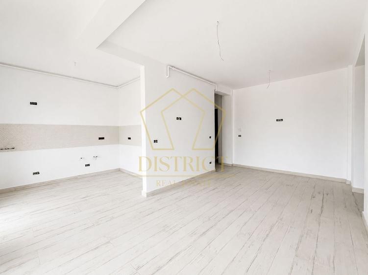 Apartament cu 3 camere decomandat în Braytim