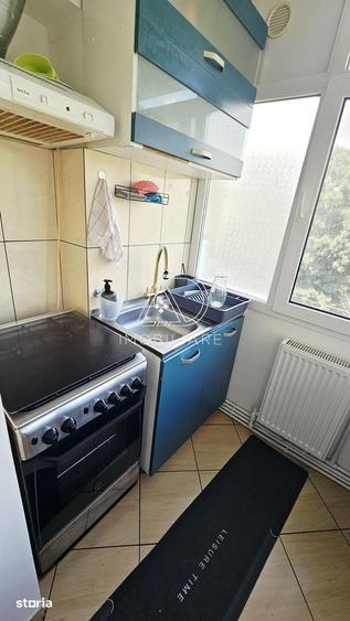 Apartament cu 3 camere în 9 Mai