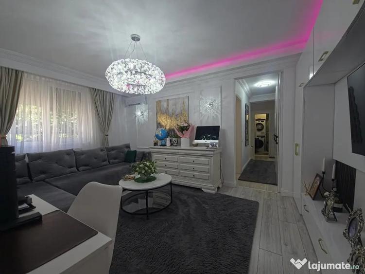 Apartament cu 4 camere semidecomandat în Tăbăcărie