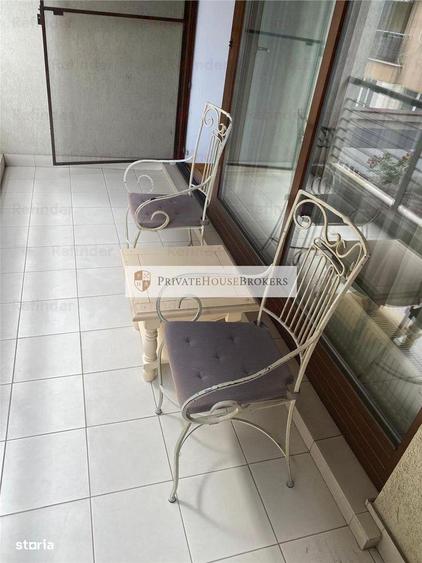 Apartament cu 3 camere semidecomandat, mobilat în Aviației