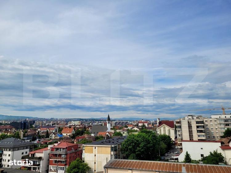 Apartament cu 4 camere decomandat, mobilat în Mărăști