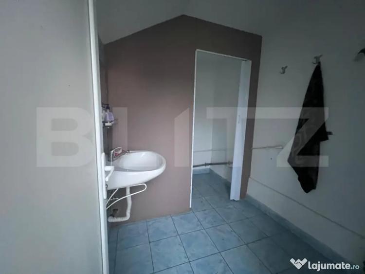 Spațiu comercial, de 55 mp, în Central