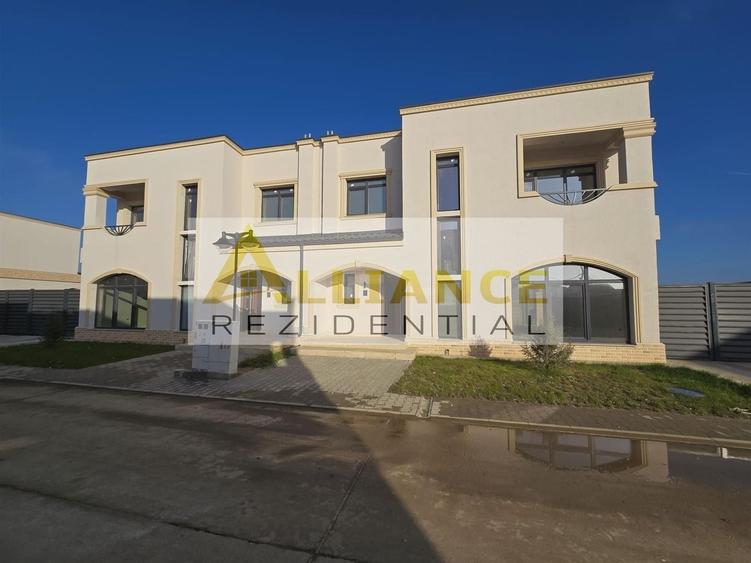 Duplex cu 5 camere decomandat cu Canalizare în Berceni