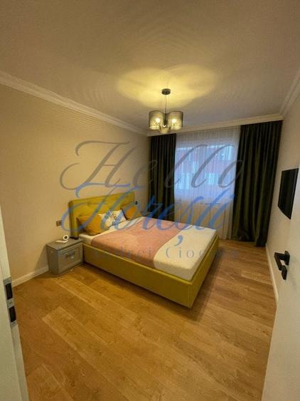 Apartament cu 3 camere semidecomandat, mobilat în Florești