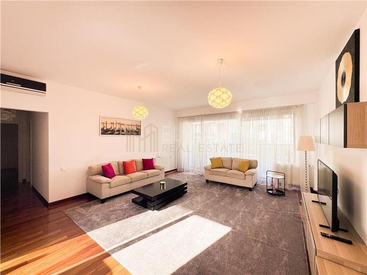 Apartament cu 4 camere decomandat, mobilat în Herăstrău