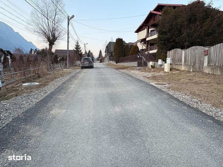 Teren de 2676 mp, în Piatra Arsă