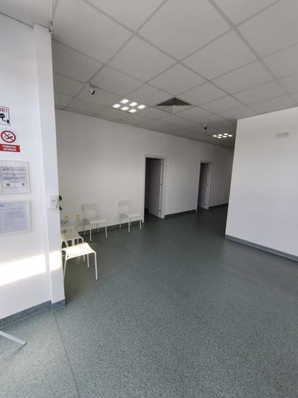 Spațiu comercial, de 139 mp, în Olteni