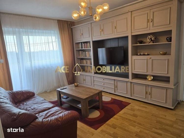 Apartament cu 3 camere în Tineretului
