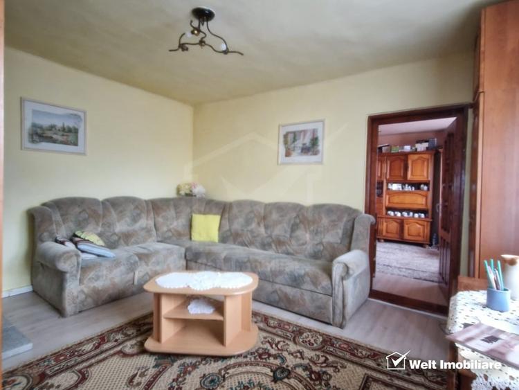 Casă individuală cu 2 camere cu Canalizare în Dâmbul Rotund