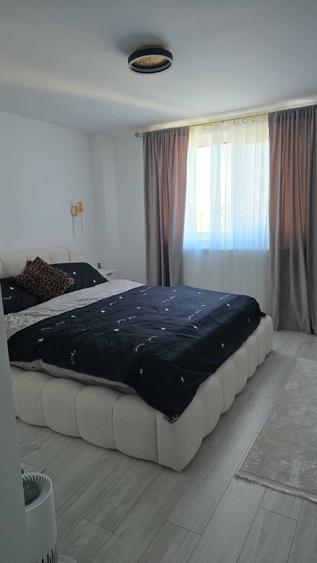 Apartament cu 3 camere decomandat în Fălticeni