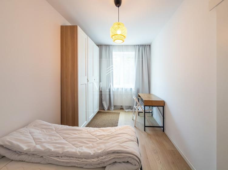 Apartament cu 3 camere decomandat în Ultracentral
