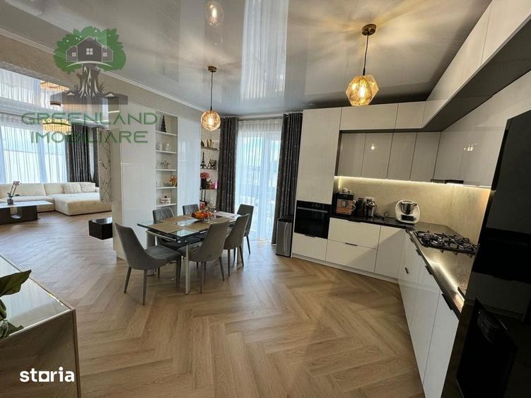 Casă cu 4 camere cu Teren 450 Mp în Bucium